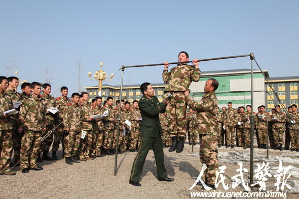 燕山深处群英荟萃 武警某训练基地新兵喜迎新春