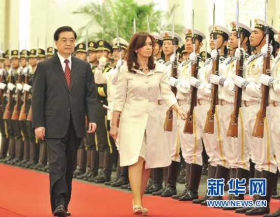 <em>阿根廷</em>总统克里斯蒂娜:<em>美女</em>总统的时尚生活--黄