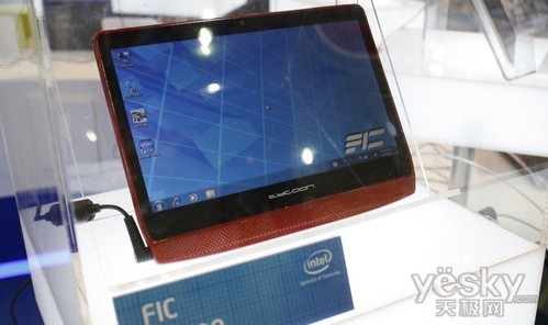 平板电脑怎么变成显示器 11519899_683490.jpg